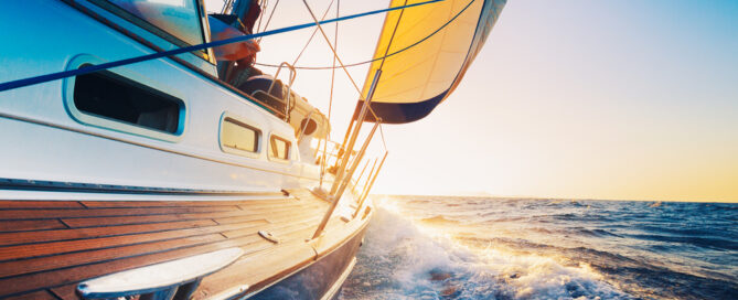 Sunset behind Boat charter in Charleston