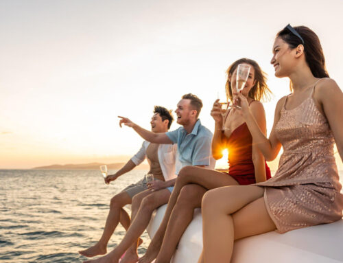 Boat Tours in Charleston SC: Discover the Harbor by Yacht or Sailing Tour