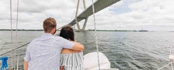 bareboat charter vs time charter