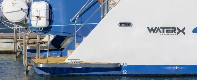 boat charter in detailed
